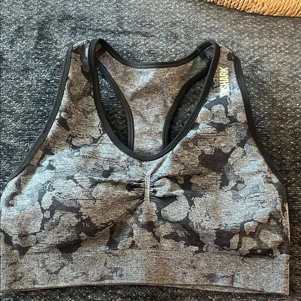 Gymshark Gray and Black Sports Bra Racerback